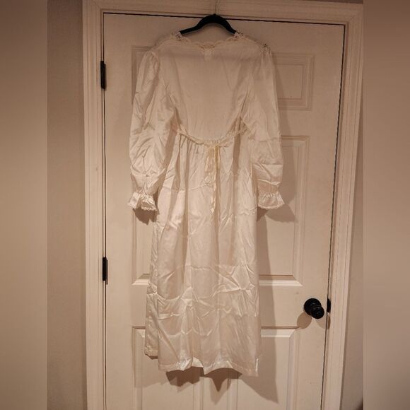 Vintage Barbizon white open front nightgown L - Picture 6 of 6